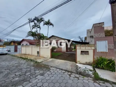 Casa com 3 Quartos para alugar, 54m² no Picadas do Sul, São José