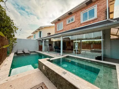 Casa de Condomínio com 4 Quartos para alugar, 258m² no Jardim das Paineiras, Cotia