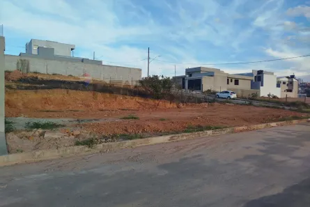Lote/Terreno à venda, 278m² no Diniz, Barbacena