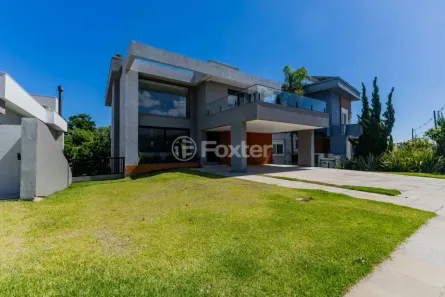 Casa de Condomínio com 3 Quartos à venda, 349m² no Vila Nova, Porto Alegre
