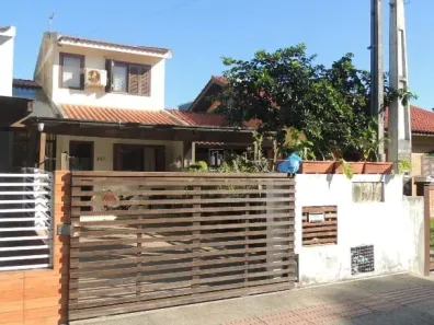 Casa com 2 Quartos à venda, 64m² no Ambrósio, Garopaba