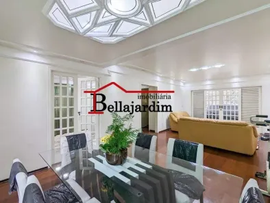 Sobrado com 4 Quartos à venda, 364m² no Campestre, Santo André