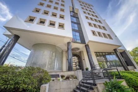 Sala Comercial com 1 Quarto à venda, 53m² no Três Figueiras, Porto Alegre