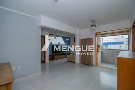 Apartamento com 2 Quartos para alugar, 68m² no Passo da Areia, Porto Alegre