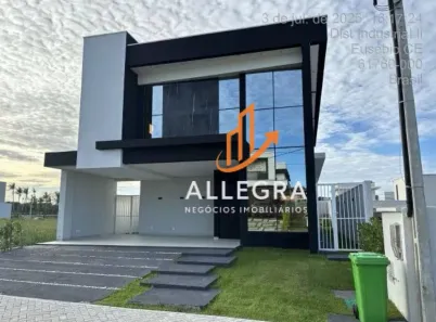 Casa com 4 Quartos à venda, 242m² no Cidade Alpha, Eusébio