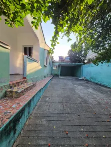 Casa com 3 Quartos para alugar, 130m² no Banco de Areia, Mesquita