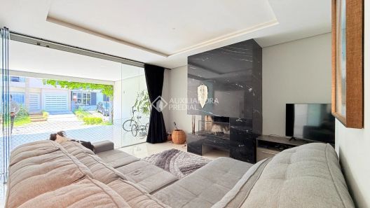 Casa de Condomínio com 3 Quartos à venda, 240m² no Passo das Pedras, Porto Alegre