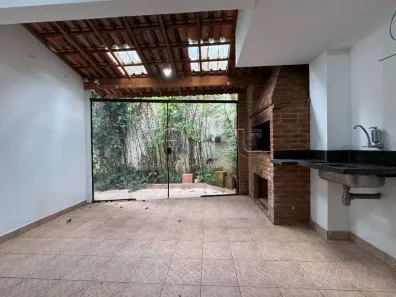 Sobrado com 3 Quartos à venda, 199m² no Jardim Trussardi, São Paulo