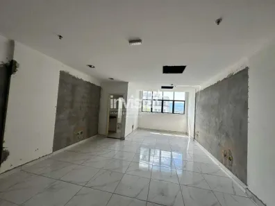 Sala Comercial para alugar, 90m² no Centro, Santos