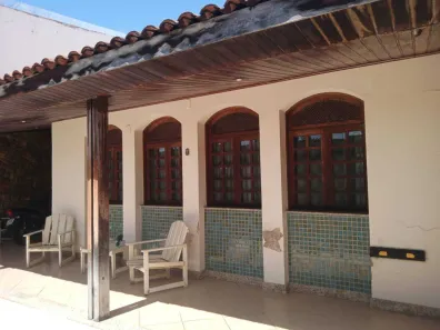 Casa com 3 Quartos à venda, 300m² no Farolândia, Aracaju