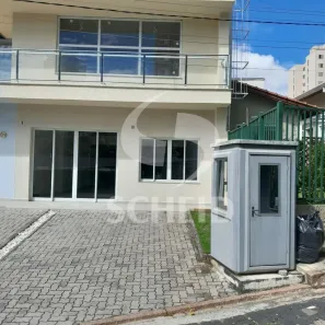 Prédio Comercial para alugar, 188m² no Vila Sofia, São Paulo