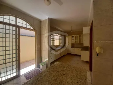 Casa com 3 Quartos à venda, 209m² no Vila Nova Cidade Universitária, Bauru