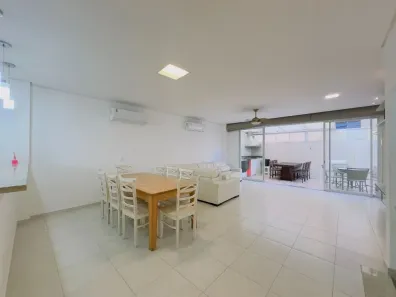 Casa de Condomínio com 4 Quartos à venda, 219m² no Enseada, Guarujá