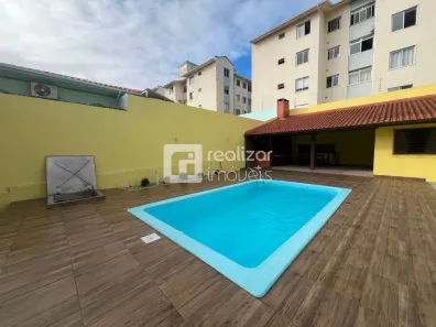 Casa com 3 Quartos para alugar, 168m² no Abraão, Florianópolis
