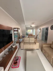 Casa de Condomínio com 3 Quartos para alugar, 250m² no Parque Residencial Roland, Limeira