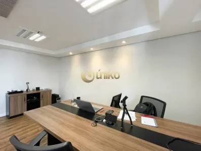 Sala Comercial à venda, 78m² no Centro, Curitiba