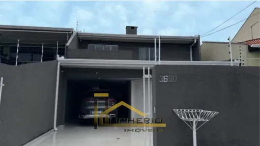 Sobrado com 5 Quartos à venda, 200m² no Sítio Cercado, Curitiba