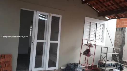Sobrado com 5 Quartos à venda, 110m² no Parque Residencial Abílio Pedro, Limeira