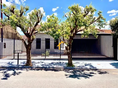 Casa com 3 Quartos à venda, 160m² no Jardim Caparroz, São José do Rio Preto