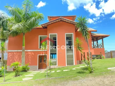 Sobrado com 4 Quartos à venda, 800m² no Lagoinha, Ubatuba