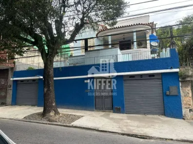 Casa com 8 Quartos à venda, 337m² no Fonseca, Niterói