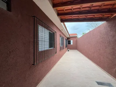 Casa com 3 Quartos para alugar, 138m² no Jardim Mesquita, Jacareí
