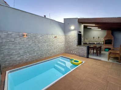 Sobrado com 3 Quartos à venda, 300m² no Jardim Emília, Ribeirão Preto