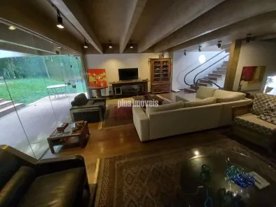 Sobrado com 4 Quartos para alugar, 520m² no Jardim Viana, São Paulo