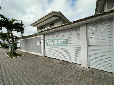 Casa com 3 Quartos para alugar, 113m² no Costazul, Rio das Ostras