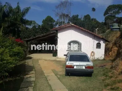 Casa com 2 Quartos à venda, 80m² no Grama, Juiz de Fora