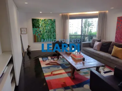 Cobertura com 4 Quartos à venda, 700m² no Vila Nova Conceição, São Paulo