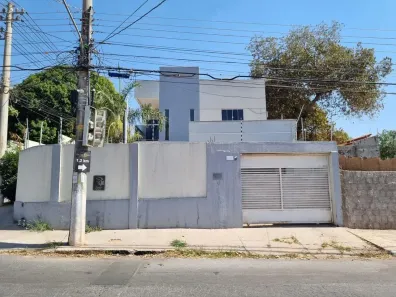 Casa com 3 Quartos para venda ou aluguel, 250m² no Barra do Pari, Cuiabá