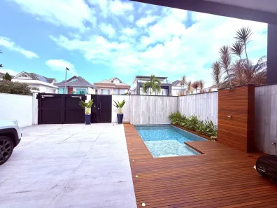 Casa de Condomínio com 6 Quartos à venda, 374m² no Recreio dos Bandeirantes, Rio de Janeiro