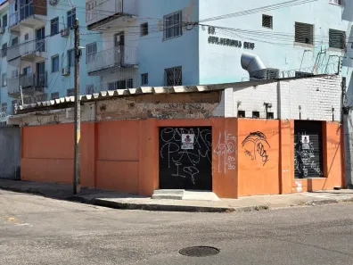 Imóvel Comercial à venda, 100m² no Joaquim Távora, Fortaleza