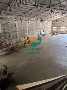 Galpão/Depósito/Armazém para venda ou aluguel, 657m² no Nazaré Paulista, Nazaré Paulista