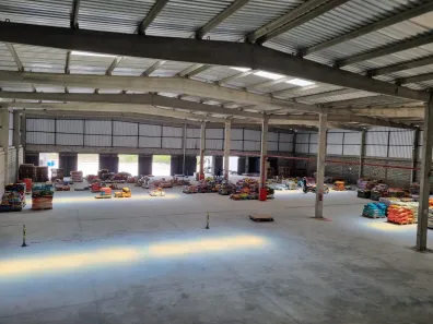 Galpão/Depósito/Armazém para alugar, 2000m² no Parque Nascente do Rio Capivara, Camaçari
