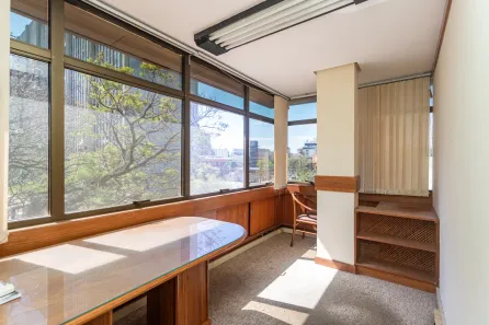 Sala Comercial à venda, 1m² no Praia de Belas, Porto Alegre