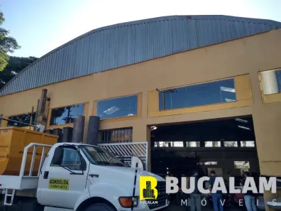 Galpão/Depósito/Armazém à venda, 1800m² no Jardim Mirna, Taboão da Serra