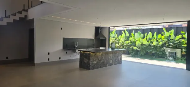 Sobrado com 4 Quartos à venda, 281m² no Jardins Capri, Senador Canedo