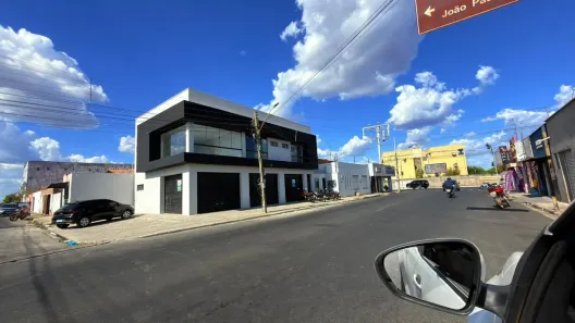 Ponto Comercial com 10 Quartos para alugar, 32m² no Parque Ideal, Teresina