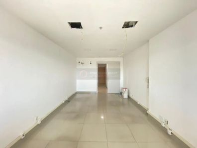 Sala Comercial à venda, 45m² no Centro, Niterói