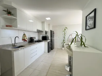 Apartamento com 2 Quartos para alugar, 40m² no Cidade Nova, Caxias do Sul