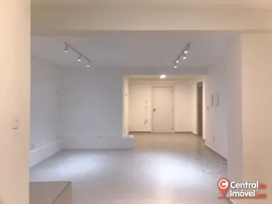 Sala Comercial com 1 Quarto à venda, 200m² no Centro, Balneário Camboriú
