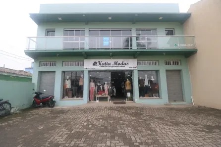 Prédio Comercial para alugar, 490m² no Três Vendas, Pelotas