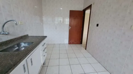 Apartamento com 2 Quartos para alugar, 80m² no Guilhermina, Praia Grande