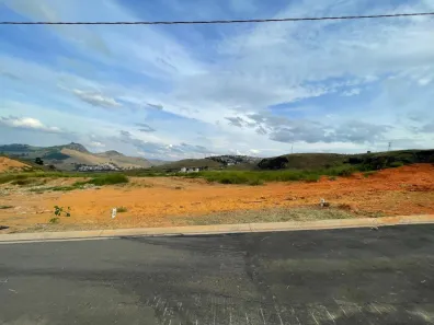 Lote/Terreno à venda, 240m² no Santo Antônio, Juiz de Fora