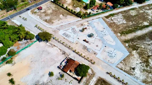 Lote/Terreno à venda, 150m² no Tapera, Aquiraz