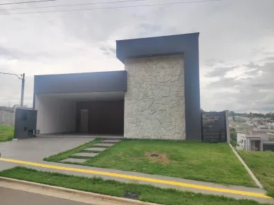 Casa de Condomínio com 3 Quartos à venda, 231m² no Jardins Nápoles, Senador Canedo