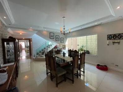 Sobrado com 4 Quartos à venda, 333m² no Anchieta, São Bernardo do Campo