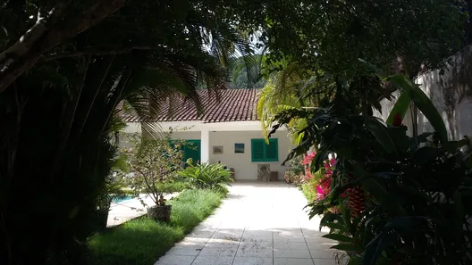 Sobrado com 4 Quartos à venda, 480m² no Guaiúba, Guarujá